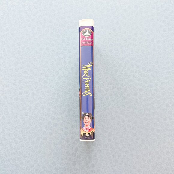 Mary Poppins VHS w/ Booklet & Inserts | Disney Masterpiece | 1990s - Picture 5 of 9
